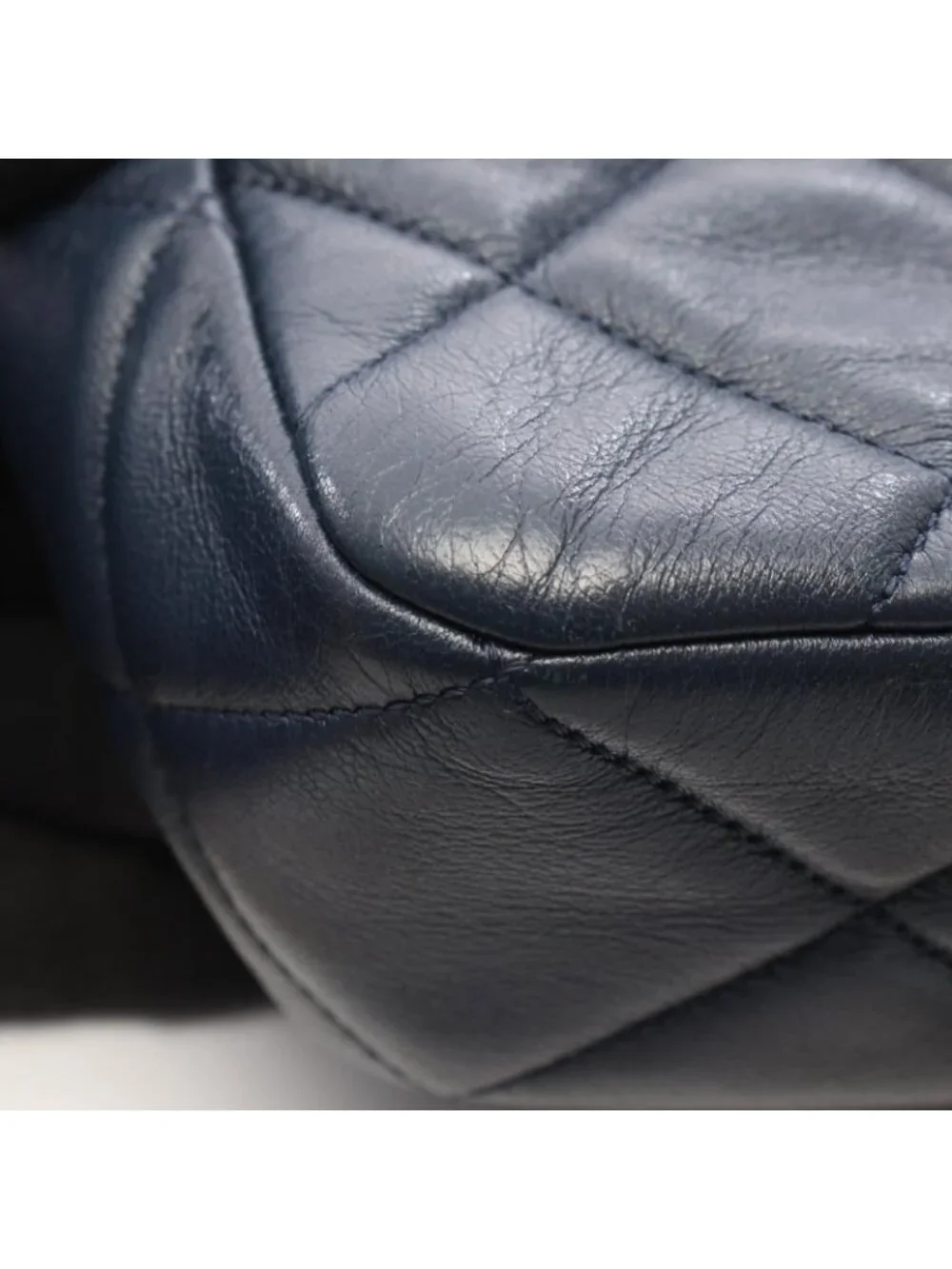 Chanel Shoulder Bag Quilted Navy Lambskin Small Flap Chain